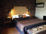 Cabin bedroom